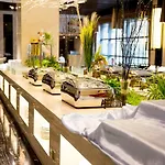 Metropark Hotel