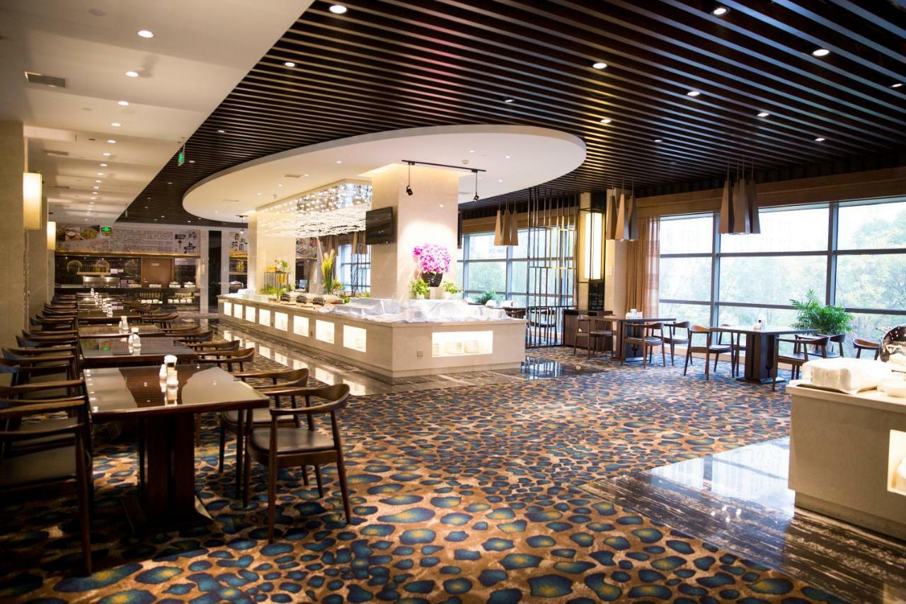 Hotel Metropark 4*