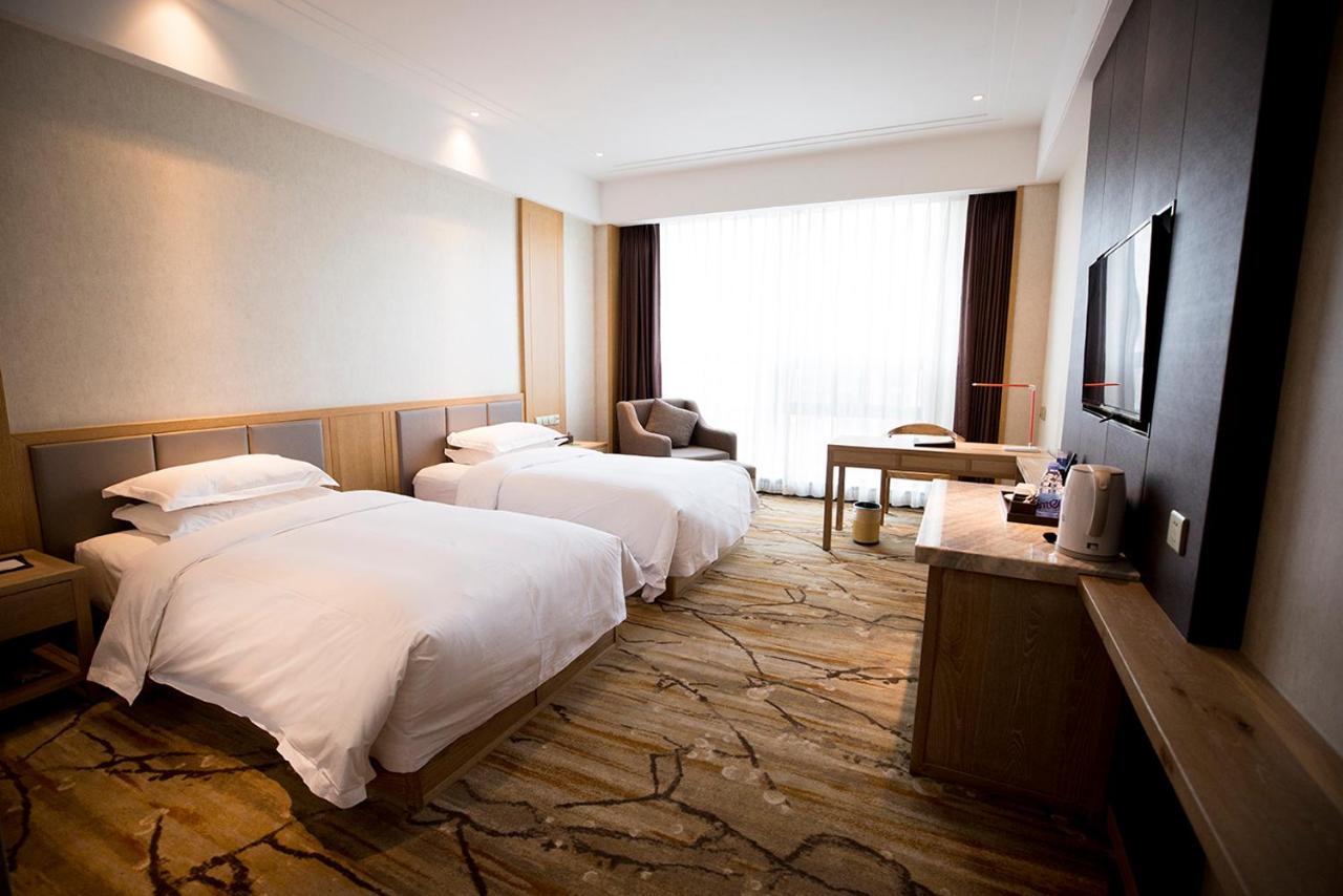 Metropark Hotel