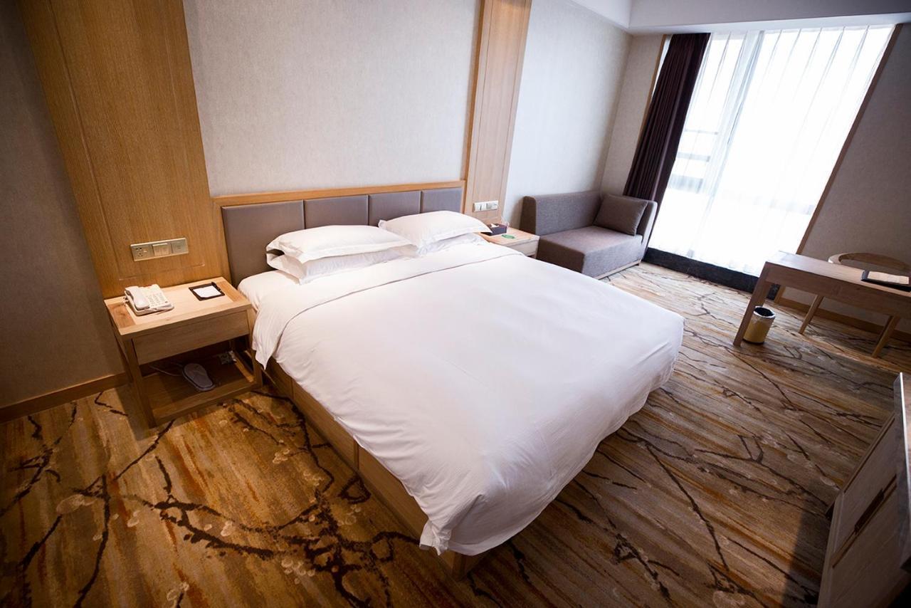 Hotel Metropark 4*