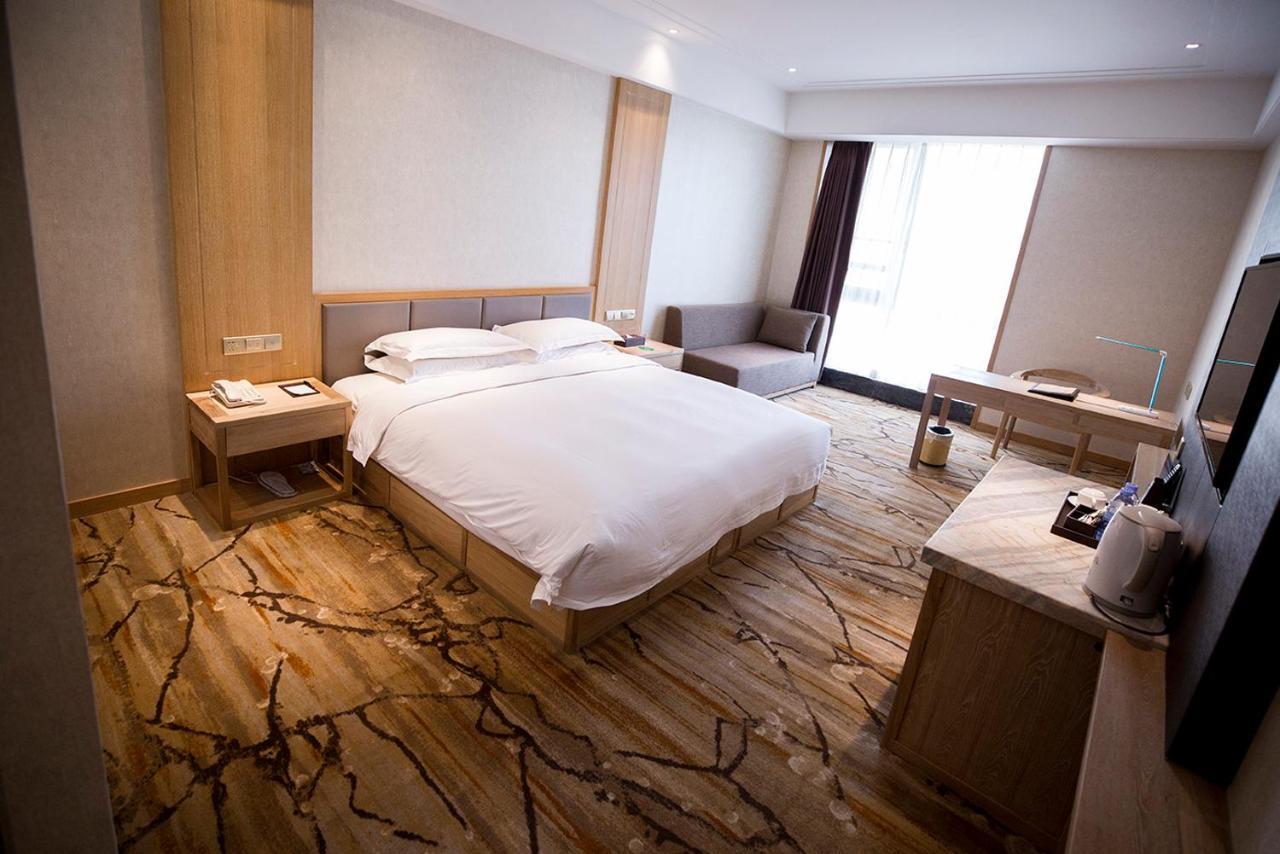 Metropark Hotel